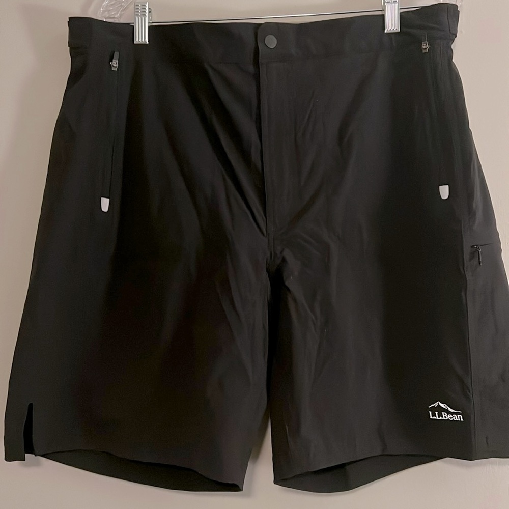 L.L. Bean bicycle shorts w/crotch padding